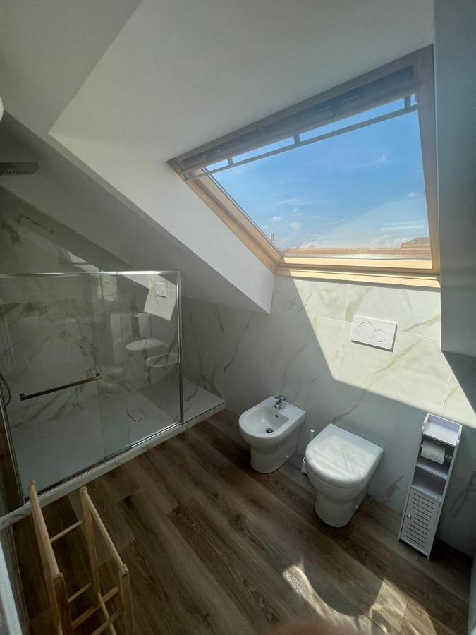 Fior Di Loto Suite - Lingotto Turin Bagian luar foto