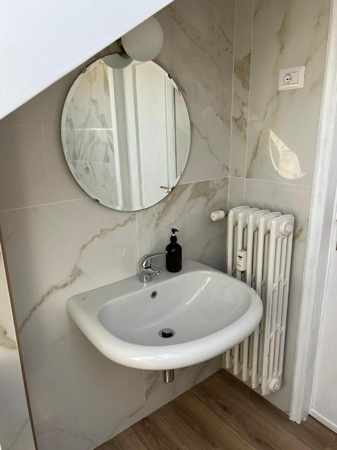 Fior Di Loto Suite - Lingotto Turin Bagian luar foto