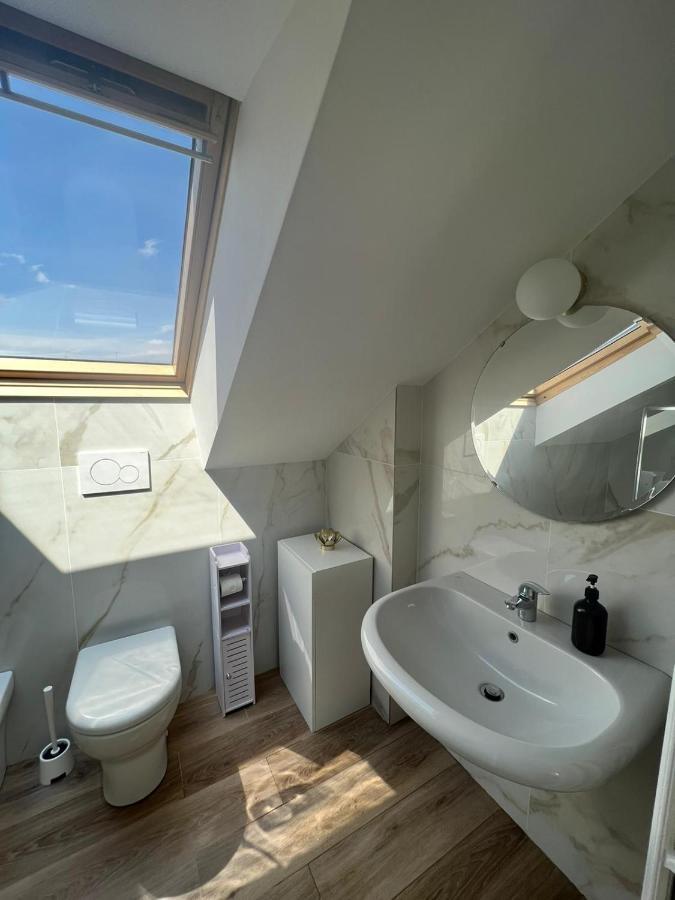 Fior Di Loto Suite - Lingotto Turin Bagian luar foto